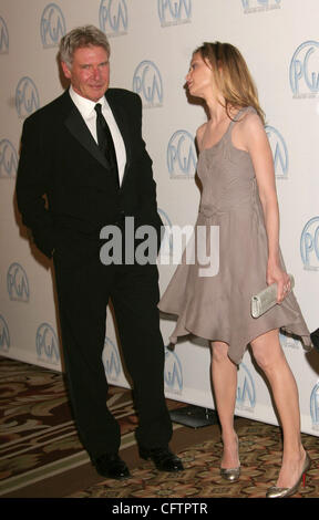 Jan 20, 2007 ; Hollywood, Californie, USA ; Acteurs HARRISON FORD et Calista Flockhart chez le producteur Guild Awards 2007 qui a eu lieu à l'hôtel Hyatt Regency Century Plaza Hotel. Crédit obligatoire : Photo par Paul Fenton/ZUMA Press. (©) Copyright 2007 by Paul Fenton Banque D'Images