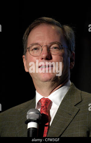 Feb 02, 2007 ; San José, USA ; Chef de la direction Eric Schmidt s'adresse à un rassemblement de la Silicon Valley d'affaires et aux leaders du San Jose McEnery Convention Center. Crédit obligatoire : Photo par Jérôme Brunet/ZUMA Press. (©) Copyright 2007 by Jerome Brunet Banque D'Images