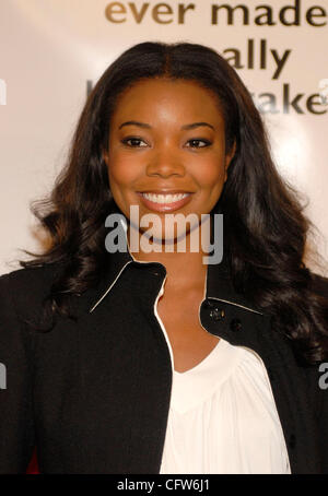 Feb 08, 2007 - Los Angeles, CA, USA - GABRIELLE UNION EUROPÉENNE arrive sur le tapis rouge pour la première de "NORBIT" au Mann Village Theatre. Banque D'Images