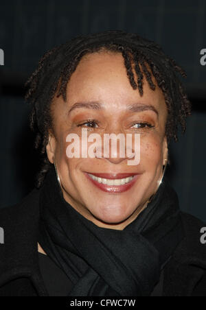 Feb 19, 2007 - New York, NY, USA - S. EPATHA MERKERSON arrive à la première de New York 'Black Snake Moan' qui a eu lieu au Théâtre de l'ouest de Chelsea (crédit Image : © Dan Herrick-KPA/Dan Herrick/ZUMA Press) Banque D'Images