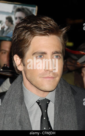 26 févr., 2007 - New York, NY, USA - Jake Gyllenhaal au Ed Sullivan Theater pour son enregistrement de la 'Late Show With David Letterman :' (image Crédit : © Dan Herrick-KPA/Dan Herrick/ZUMA Press) Banque D'Images