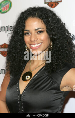 Apr 10, 2007 - Hollywood, CA, USA - DJ RASHIDA au complexe Magazine 5e anniversaire partie au club salon. (Crédit Image : © Marianna Massey Jour/ZUMA Press) Banque D'Images