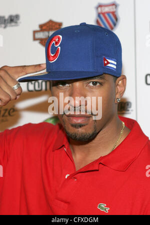 Apr 10, 2007 - Hollywood, CA, USA - LAZ ALONSO au magazine complexes 5ème anniversaire party au club salon. (Crédit Image : © Marianna Massey Jour/ZUMA Press) Banque D'Images