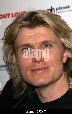 18 avril 2007 - Hollywood, Californie, États-Unis - K52587EG.STOMP OUT LOUD PREMIERE AU PLANET HOLLYWOOD HOTEL ET CASINO, LAS VEGAS NV 04-17-2007. - 2007.HANS KLOK(Image Crédit : Â© Ed Geller/Globe Photos/ZUMAPRESS.com) Banque D'Images