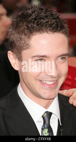 Apr 30, 2007 - New York, NY, USA - l'Acteur Topher Grace à partir de la distribution du nouveau film 'Spider-Man 3' au 'aujourd'hui' show qui a eu lieu du Rockefeller Plaza. (Crédit Image : © Nancy/Kaszerman ZUMA Press) Banque D'Images