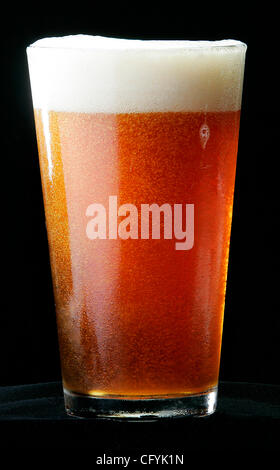 22 mai 2007, San Diego, Californie, USA. C'est cette pierre est Brewing Company's Levitation Ale dans le studio le mardi à San Diego, Californie.  Crédit obligatoire : photo par Eduardo Contreras/San Diego Union-Tribune/Zuma Press. copyright 2007 San Diego Union-Tribune Banque D'Images