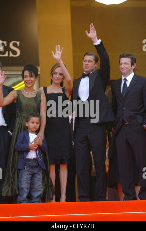 Mariane Pearl (Angelina Jolie et Brad Pitt au Festival de Cannes 2007 pour "A Mighty Heart' Premiere. Banque D'Images