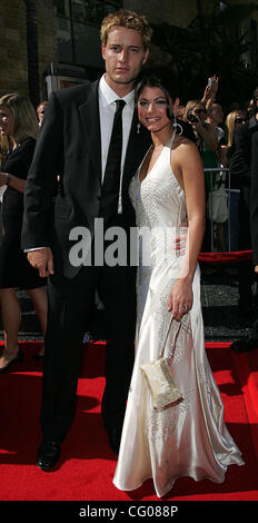 © 2007 Jerome Ware/Zuma Press Justin Hartley et LINDSEY KORMAN HARTLEY après les arrivées à la 34e édition du Gala des Prix Daytime Emmy au Kodak Theatre à Hollywood, CA. Vendredi, 15 juin 2007, le Kodak Theatre de Hollywood, CA Banque D'Images