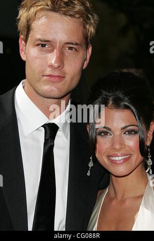 © 2007 Jerome Ware/Zuma Press Justin Hartley et LINDSEY KORMAN HARTLEY après les arrivées à la 34e édition du Gala des Prix Daytime Emmy au Kodak Theatre à Hollywood, CA. Vendredi, 15 juin 2007, le Kodak Theatre de Hollywood, CA Banque D'Images