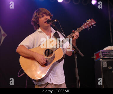 Jun 16, 2007 Manchester, TN, USA, Musicien KELLER WILLIAMS il se produit dans le cadre de la 2007 Bonnaroo Music and Arts Festival qui a eu lieu à Manchester. Copyright 2007 Jason Moore. Crédit obligatoire : Jason Moore Banque D'Images