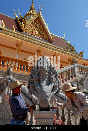 20 juin 2007 - Hampton, MN, USA - on attend des milliers au 8 juillet quand le Temple Bouddhiste Cambodgien est consacrée, dans la petite ville de Hampton. (Crédit Image : © Richard Sennott/Minneapolis Star Tribune/ZUMA Press) Banque D'Images