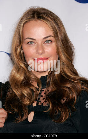 20 juil 2007 - Hollywood, Californie, USA - Actrice POLLY Walker à la partie d'étoiles de CBS 2007 tenue au Wadsworth Theatre. (Crédit Image : © Lisa O'Connor/ZUMA Press) Banque D'Images