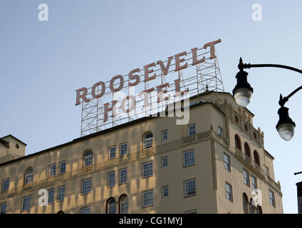 23 août 2007 - Hollywood, CA, USA - Depuis 1927, le Roosevelt a été l'aire de luminaires dont Clark Gable, Carole Lombard et Marilyn Monroe et le berceau de l'Academy Awards. Rénovations de balayage par la célèbre designer Dodd Mitchell en 2005 a marqué sa renaissance, un lieu où Banque D'Images