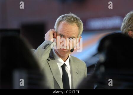 29 août 2007 - New York, New York, États-Unis - K54434B Ltée. Ouvert aux États-Unis à l'USTA Billie Jean King complexe dans Flushing Queens 08-29-2007. - 2007.JOHN MCENROE(Image Crédit : Â© Bruce Cotler/Photos/ZUMAPRESS.com) Globe Banque D'Images