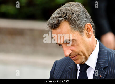 Juillet 21, 2011 - Bruxelles, BXL, Belgique - Le président français Nicolas Sarkozy arrive pour le sommet de l'UE au siège du Conseil européen à Bruxelles, Belgique le 2011-07-21 Le président de l'Eurogroupe Jean-Claude Juncker a déclaré que les dirigeants de la zone euro n'exclut pas un défaut de la dette grecque mais que everyt Banque D'Images