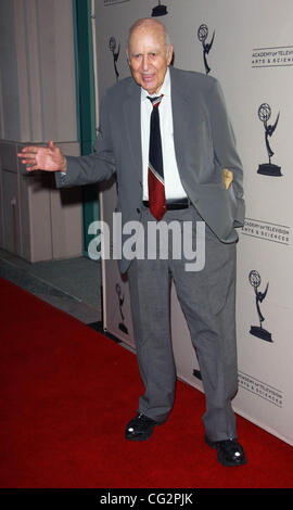 14 octobre 2011 - Los Angeles, Californie, États-Unis - Carl Reiner.L'Academy of Television Arts & Sciences Sociales présente ''Une soirée Hommage à Carl Reiner'''' tenue à la Leonard H. Goldenson Theatre, North Hollywood, CA. 13 octobre 2011.-(L'image Crédit : © TLeopold ZUMAPRESS.com)/Photos/Globe Banque D'Images