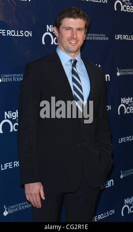 16 octobre 2011 - Los Angeles, Californie, États-Unis - Matthew Reeves.8e nuit à l'océan gala tenu à l'hôtel The Ritz-Carlton, Marina del Rey, CA. 15 octobre 2011.-(L'image Crédit : Â©/TLeopold ZUMAPRESS.com)/Photos Globe Banque D'Images