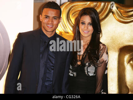 Jermaine Stand et guest assistant à la EA British Academy Children's Awards 2010, Londres, Angleterre - 28.11.10 Banque D'Images