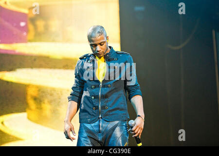 Jonathan Gill de JLS effectuer à Wembley Arena. Londres, Angleterre - 22.12.10 Banque D'Images