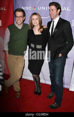 Ed Helms, Jenna Fischer et John Krasinski NBC Universal 2011 TCA Winter Press Tour All-Star a tenu à l'hôtel Langham Huntington Hotel - Arrivées Pasadena, Californie - 13.01.11 Banque D'Images