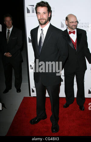 Noah Wyle Valley Gala d'ouverture du Centre des arts de la scène qui s'est tenue à la California State University Northridge Northridge, Californie - 29.01.11 Banque D'Images