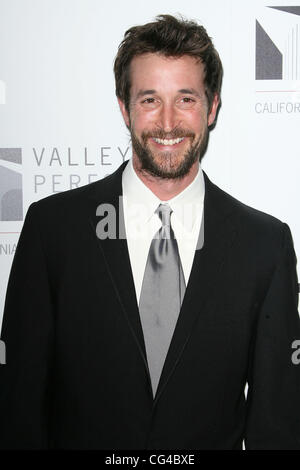 Noah Wyle Valley Gala d'ouverture du Centre des arts de la scène qui s'est tenue à la California State University Northridge Northridge, Californie - 29.01.11 Banque D'Images