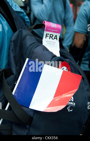 25 août 2012. St Pancras Londres, Royaume-Uni. L'équipe paralympique Français arrivent sur l'eurostar à St Pancras en avance sur les Jeux Paralympiques de Londres 2012. Banque D'Images