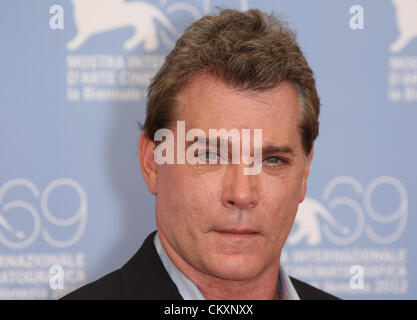 RAY LIOTTA L'Iceman. PHOTOCALL. 69ème FESTIVAL DU FILM DE VENISE Venise ITALIE 30 Août 2012 Banque D'Images