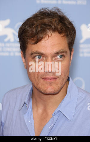 MICHAEL SHANNON L'Iceman. PHOTOCALL. 69ème FESTIVAL DU FILM DE VENISE Venise ITALIE 30 Août 2012 Banque D'Images