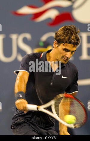 Roger Federer (SUI) de la compétition à l'US Open 2012, le tournoi de tennis de Flushing, New York, USA. 30Th Aug 2012. Banque D'Images