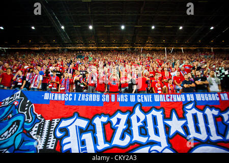 31 août 2012, Cracovie (pol. Cracovie, Pologne) - Troisième série d'Extraleague de football polonais. Wisla partisans pendant Wisla Cracovie v Polonia Warszawa match. Wisla est défait 1:3 par Polonia. Banque D'Images