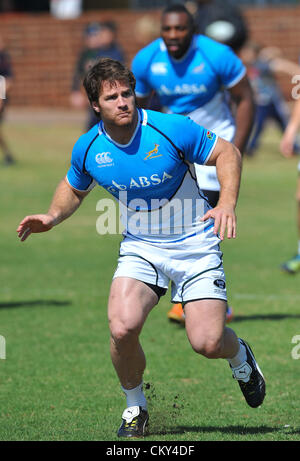 JOHANNESBURG, AFRIQUE DU SUD - 01 septembre, fardeau Craig attend la fin de la balle au cours de l'équipe nationale de rugby sud-africain et session sur le terrain à la conférence de presse Sur kes 01 septembre 2012 à Johannesburg, Afrique du Sud Photo De Duif du Toit / Images Gallo Banque D'Images