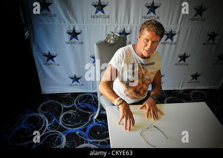 JOHANNESBURG, AFRIQUE DU SUD : David Hasselhoff à l'Avastar de nuit sur 1 Septembre 2012 à Johannesburg, Afrique du Sud. Hasselhoff effectuée au club dans le cadre de leur but de Baywatch Beach Party. (Photo par Gallo Images / Foto24 / Lucky Maibi) Banque D'Images