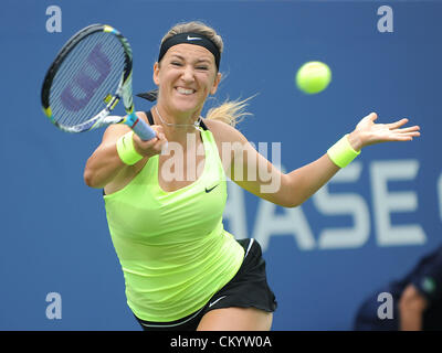 Flushing Meadows, New York, USA. 4e septembre 2012. Victoria Azarenka de Bulgarie en action, en battant Samantha Stosur de l'Australie en quart de finale de l'US Open Tennis Tournament à la Billie Jean King National Tennis Center de Flushing, New York. Banque D'Images