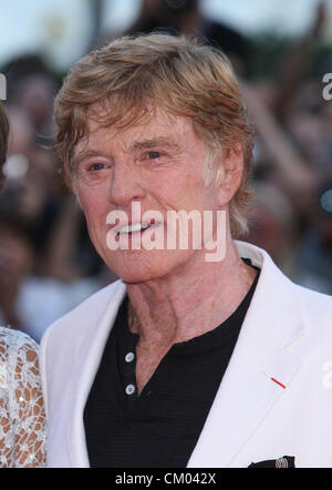 ROBERT REDFORD LA COMPAGNIE que vous gardez. PREMIERE. 69ème FESTIVAL DU FILM DE VENISE. Venise ITALIE 06 Septembre 2012 Banque D'Images