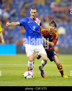 Alicante, Espagne. 10 septembre 2012. Ivan Paurevic,Croatie (à gauche) et Sergi Roberto dans le match de qualification de l'Espagne contre la Croatie pour les moins de 21 ans Championnat d'Israël de football en 2013 Rico Perez Stadium à Alicante, Espagne le 10.9.2012 Banque D'Images