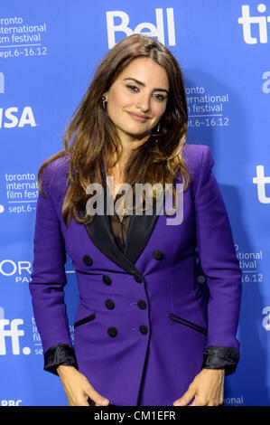 Toronto, Ontario, Canada - PENELOPE CRUZ assiste à la "Deux fois né" appeler au cours de la photo 2012 Festival International du Film de Toronto qui a eu lieu au TIFF Bell Lightbox, le 13 septembre 2012 à Toronto, Canada. Banque D'Images