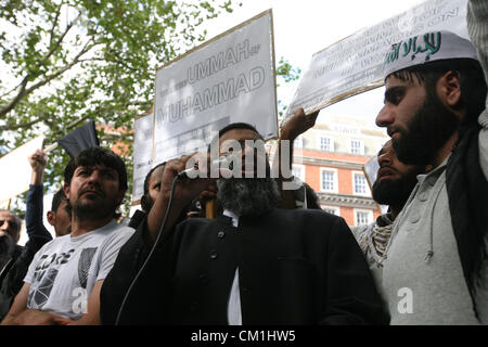 Londres, Royaume-Uni, 14/09/2012, les musulmans démontrent à l'ambassade américaine à Londres. S'opposent à l'anti-islamisme film 'Innocence des musulmans" qui insulte Mohammed Mario Mitsis / Alamy Live News Banque D'Images