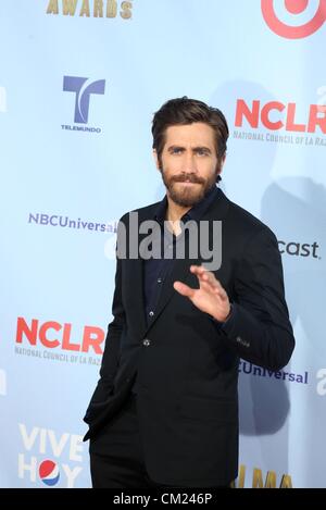 Jake Gyllenhaal aux arrivées pour 2012 NCLR ALMA Awards, Pasadena Civic Auditorium, Pasadena, CA, le 16 septembre 2012. Photo par : Jef Hernandez/Everett Collection Banque D'Images