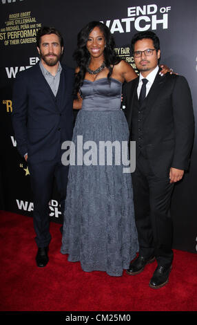 17 septembre 2012 - Los Angeles, Californie, États-Unis - Jake Gyllenhaal, Shondrella Avery ; Michael Pena assister à ''Fin de Watch'' la première le 17 septembre 2012 à Regal Cinemas L.A, Los Angeles, CA.USA.(Image Crédit : © TLeopold ZUMAPRESS.com)/Photos/Globe Banque D'Images