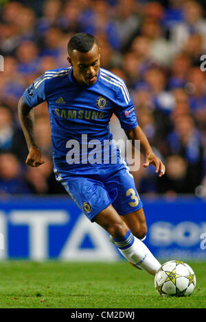 19 sep 2012 Londres, Angleterre, Chelsea's French defender Ryan Bertrand pendant la Ligue des Champions de football match entre Chelsea (GBR) et la Juventus (ITA) a joué à Stamford Bridge. Crédit obligatoire : Mitchell Gunn/ESPA Banque D'Images