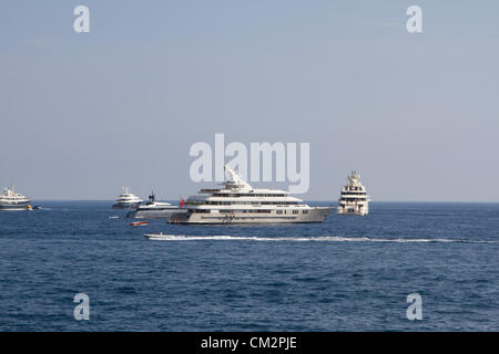 Monte Carlo, Monaco, 19 Septembre 2012 : anuel Yacht show à Monte Carlo qui rassemble la plupart des yachts exclusifs et attire beaucoup de gens riches. Banque D'Images