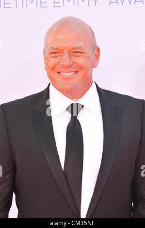 Dean Norris arrivants64th Primetime Emmy Awards - Arrivals Partie 3 Nokia Theatre L.A LIVE Los Angeles CA 23 Septembre 2012 Photo Banque D'Images