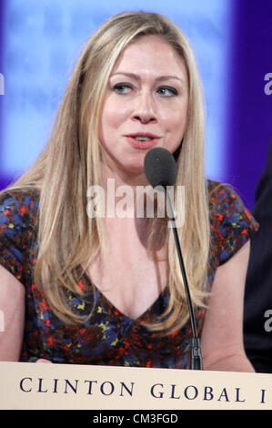 25 septembre 2012 - New York, New York, États-Unis - Chelsea Clinton assiste à la Clinton Global Initiative 2012 réunions tenues à l'hôtel Sheraton de New York. (Crédit Image : © Kaszerman ZUMAPRESS.com)/Nancy Banque D'Images