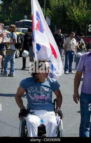 Athènes, Grèce, le 27 septembre 2012. Les personnes handicapées se rassemblent pour protester contre les réductions des prestations et de la détérioration du système de soins de santé. Credit : Nikolas Georgiou / Alamy Live News Banque D'Images