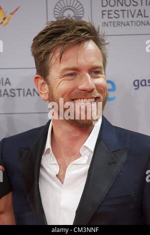 27 septembre 2012 - San Sebastian, Pays Basque, Espagne - acteur écossais Ewan MCGREGOR assiste au Gala de Donostia Lifetime Achievement Award du 60e Festival International du Film de San Sebastian du Kursaal Palace. (Crédit Image : © Jack Abuin/ZUMAPRESS.com) Banque D'Images