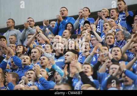 Gdansk, Pologne 30 juin, septembre 2012 Polish Football Ligue 1 - T-Mobile Ekstraklasa. Lech Poznan fans au cours de Pagan v Gdansk Lech Poznan match au stade PGE Arena Gdansk Banque D'Images