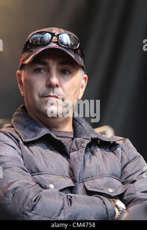 30 septembre 2012 - New York, New York, États-Unis - Stephen Siller Tunnel à la Tower exécuter.. Â© 2012.Ancien N.Y. Mets Pitcher John Franco(Credit Image : © Bruce Cotler/Photos/ZUMAPRESS.com) Globe Banque D'Images