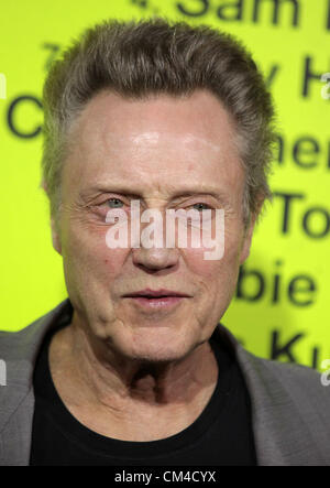 1 octobre 2012 - Westwood, Californie, États-Unis - Christopher Walken arrive pour la première du film "sept psychopathes' au Bruin theatre. (Crédit Image : © Lisa O'Connor/ZUMAPRESS.com) Banque D'Images