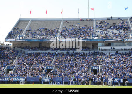 6 octobre 2012 - Lexington, Kentucky, États-Unis - le stade était vide durant le deuxième trimestre de l'État du Mississippi à New York jeu de foot au stade du Commonwealth, à Lexington, KY., le 6 octobre 2012. Photo par Pablo Alcala | Personnel (crédit Image : © Lexington Herald-Leader/ZUMAPRESS.com) Banque D'Images